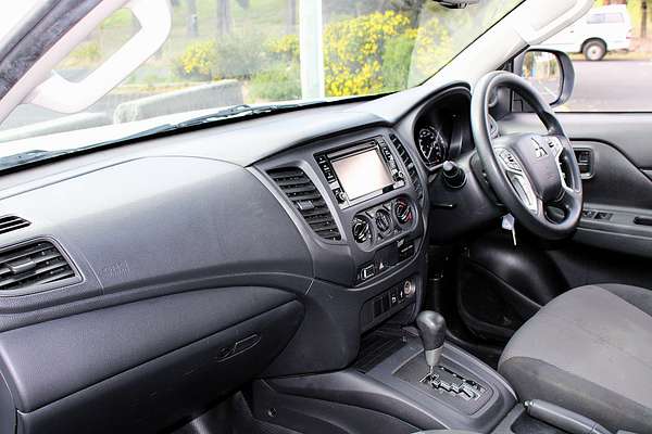 2022 Mitsubishi Triton GLX MR Rear Wheel Drive