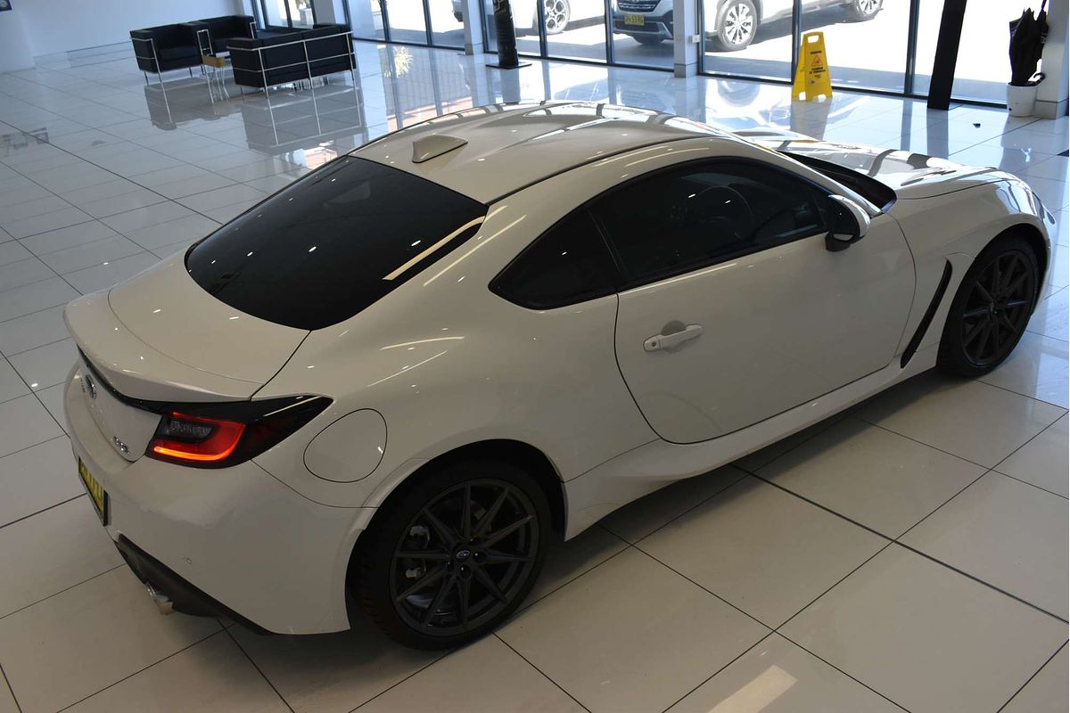 2024 Subaru BRZ S ZD8