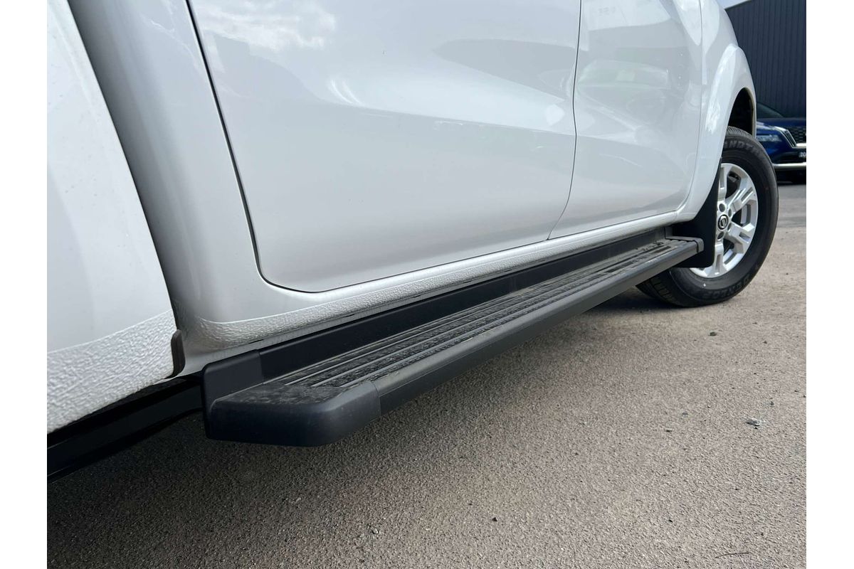 2025 Nissan Navara ST D23 4X4