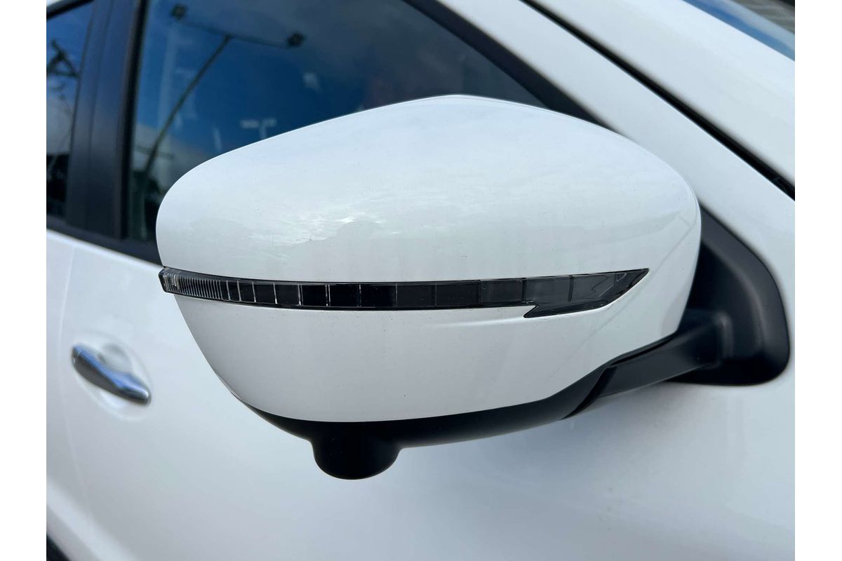 2025 Nissan Navara ST D23 4X4