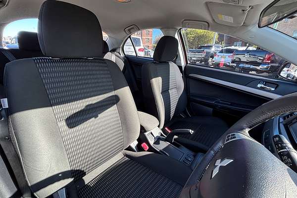 2012 Mitsubishi Lancer ES CJ