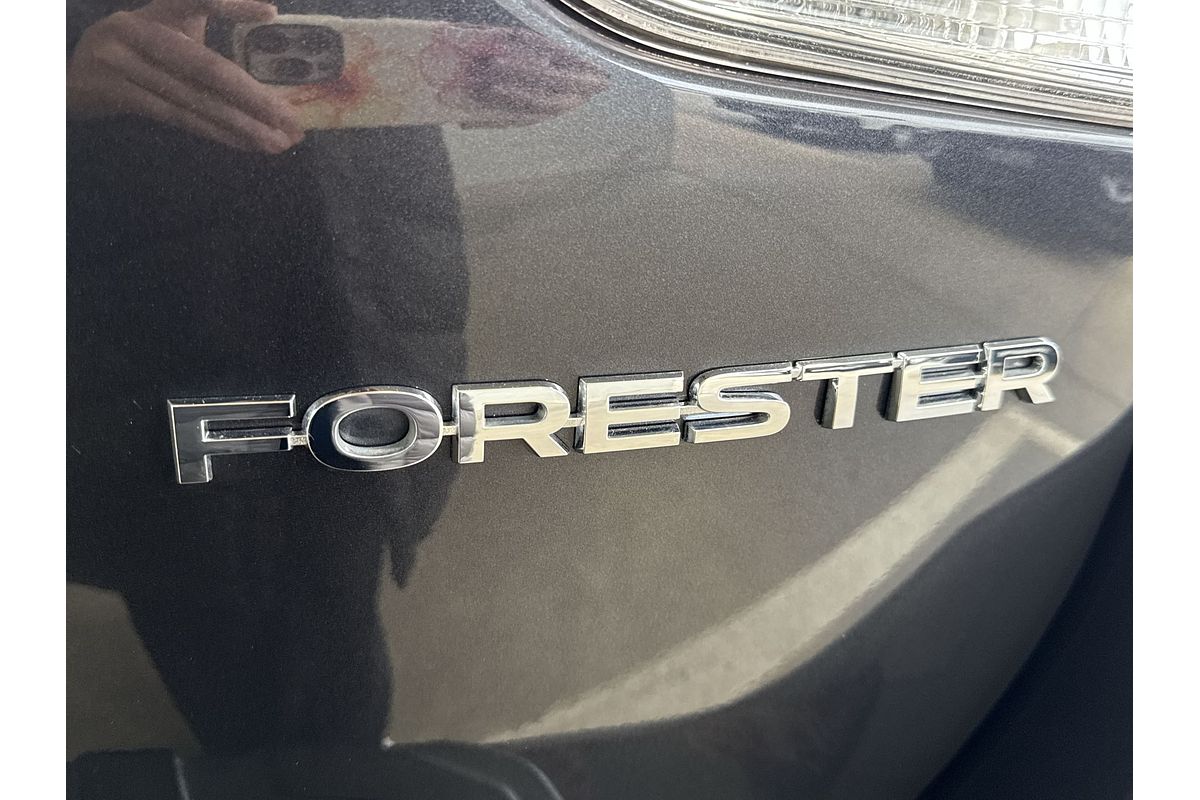2018 Subaru Forester 2.5i-S S5