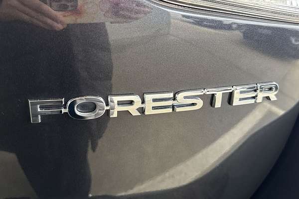 2018 Subaru Forester 2.5i-S S5