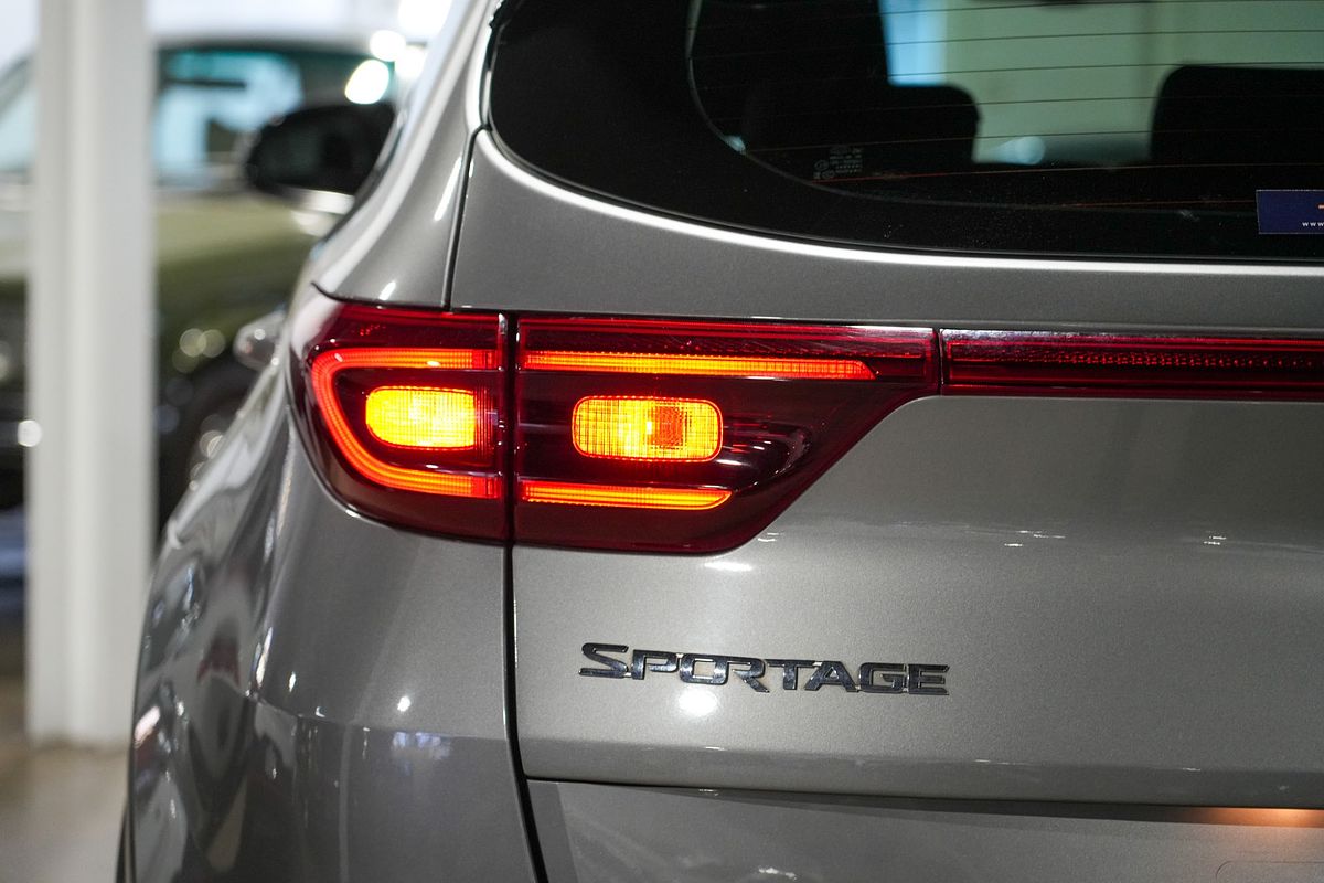 2020 Kia Sportage S QL