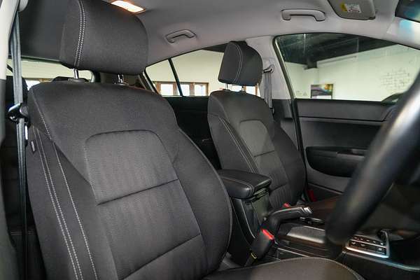2020 Kia Sportage S QL