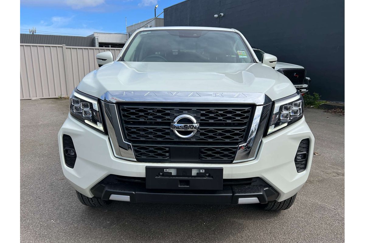 2025 Nissan Navara ST-X D23 4X4