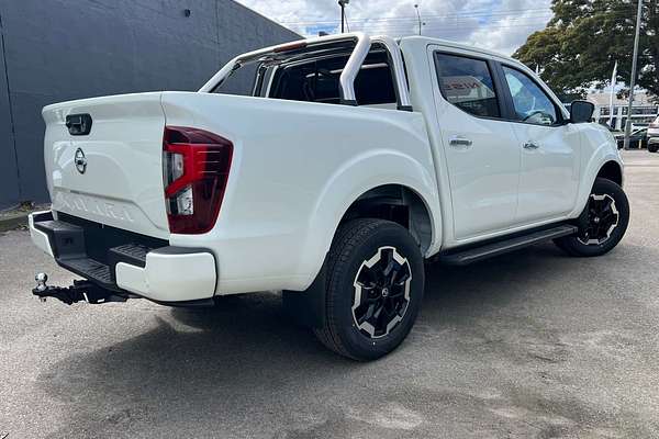 2025 Nissan Navara ST-X D23 4X4