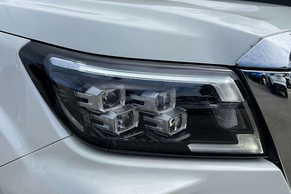 2025 Nissan Navara ST-X D23 4X4