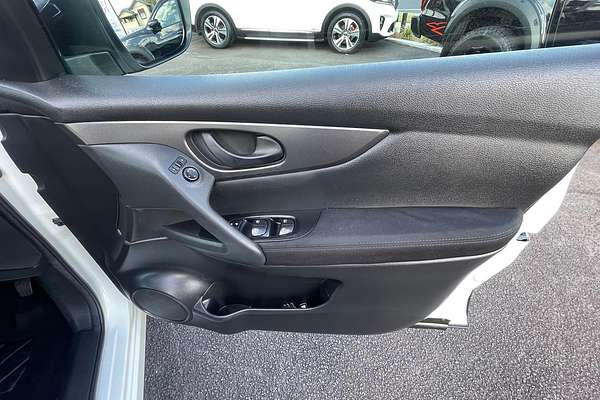 2017 Nissan QASHQAI ST J11 Series 2