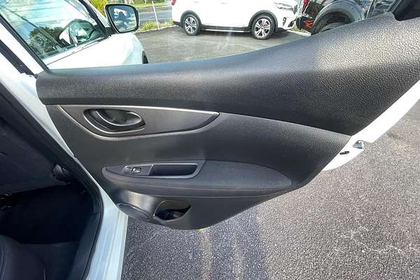 2017 Nissan QASHQAI ST J11 Series 2