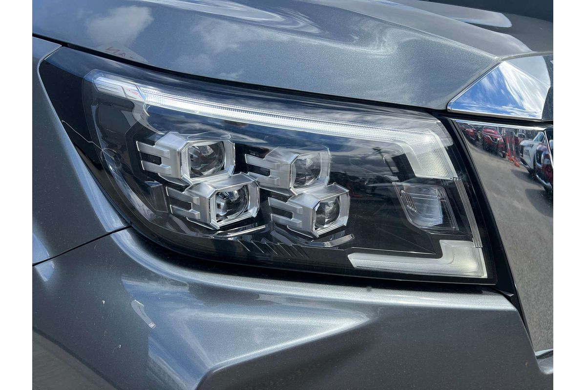 2025 Nissan Navara ST-X D23 4X4