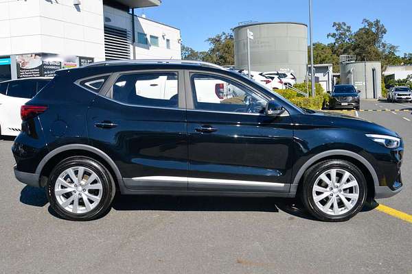 2022 MG ZST Core