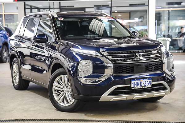 2022 Mitsubishi Outlander LS ZM