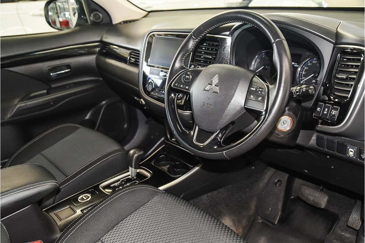 2018 Mitsubishi Outlander ES ZL