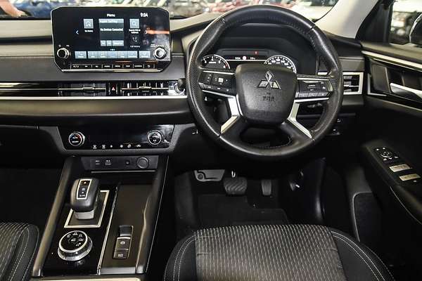 2022 Mitsubishi Outlander LS ZM