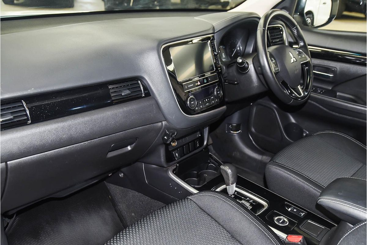 2018 Mitsubishi Outlander ES ZL