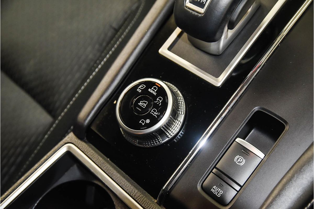 2022 Mitsubishi Outlander LS ZM