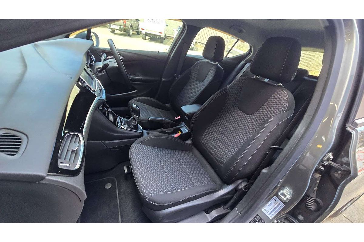 2016 Holden Astra RS BK