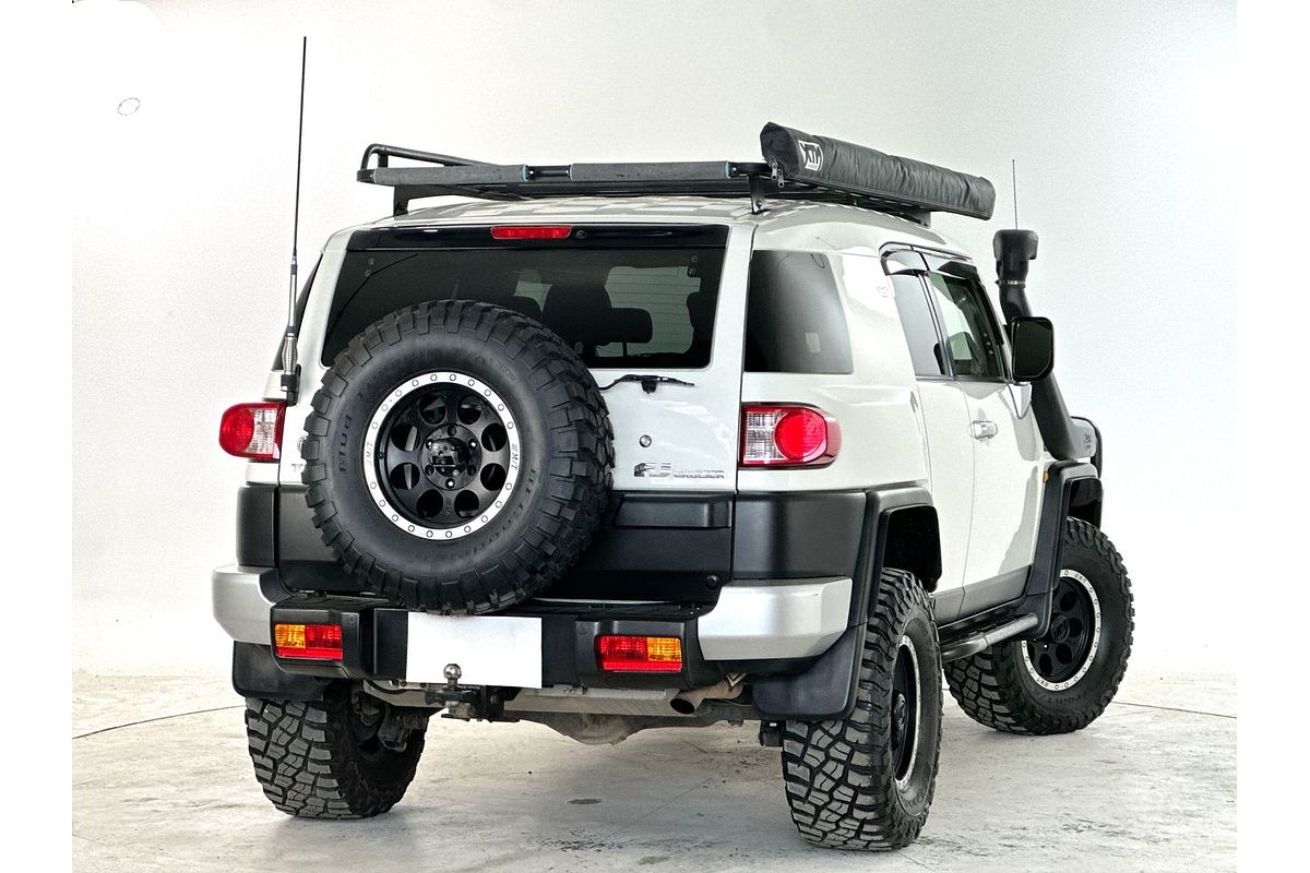 2012 Toyota FJ Cruiser GSJ15R