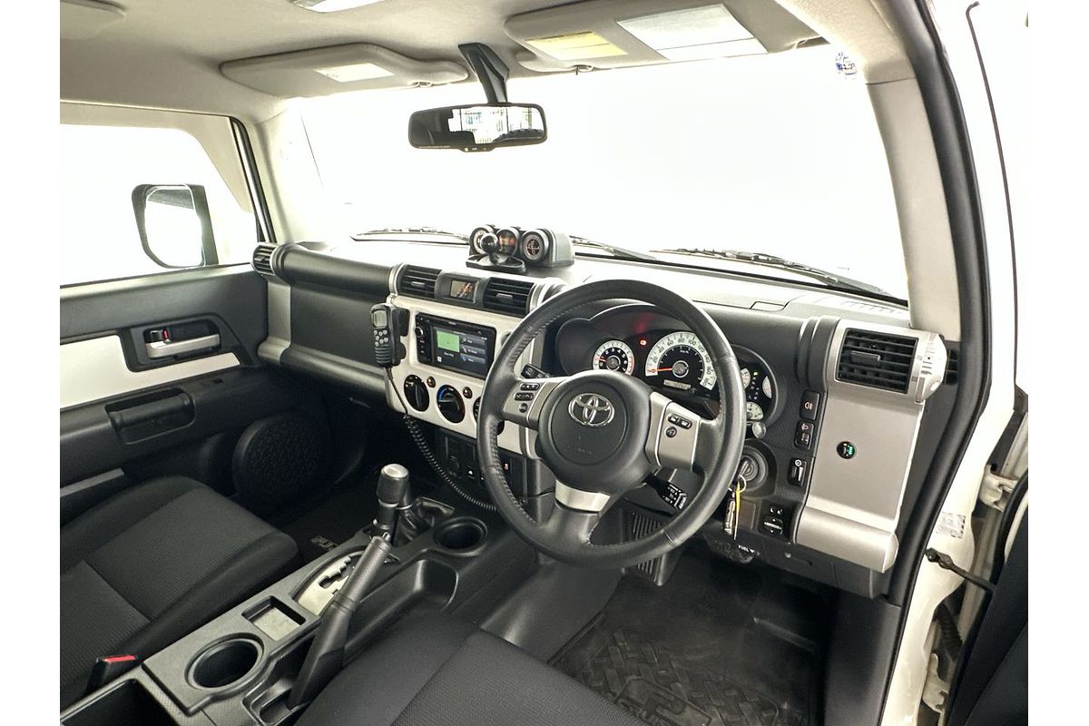 2012 Toyota FJ Cruiser GSJ15R