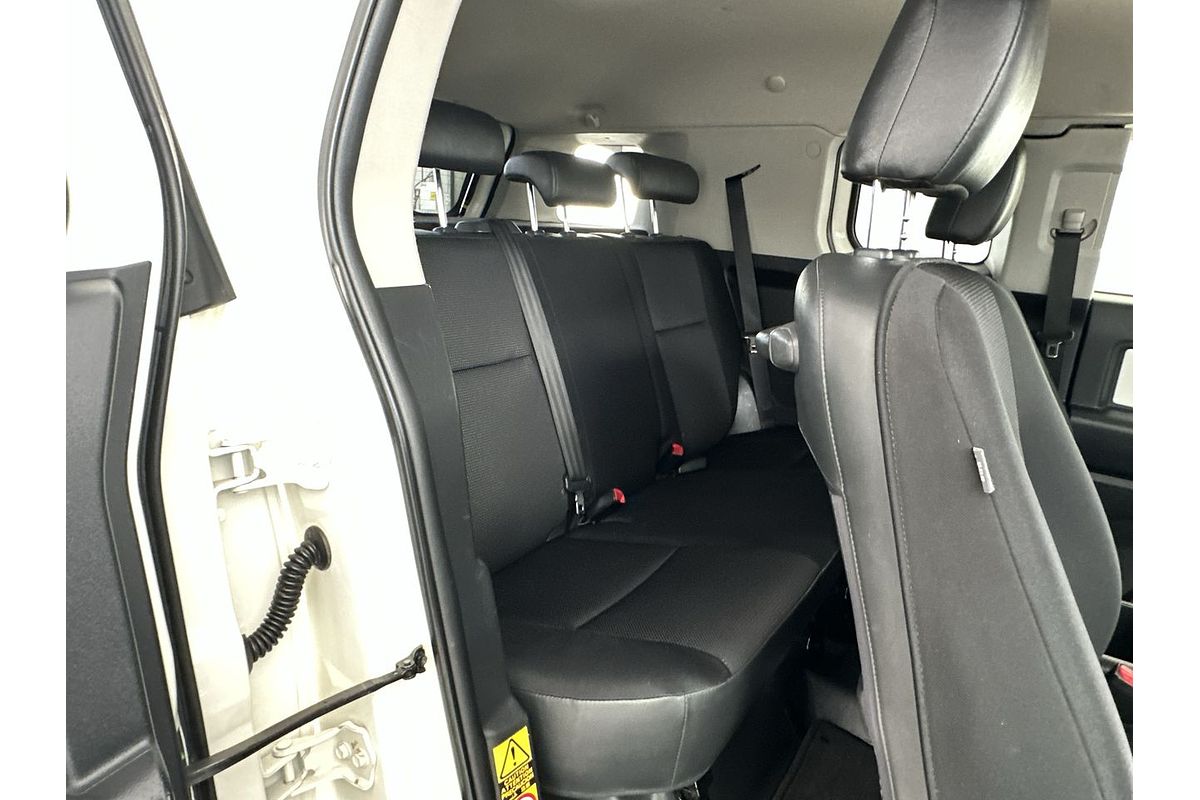 2012 Toyota FJ Cruiser GSJ15R