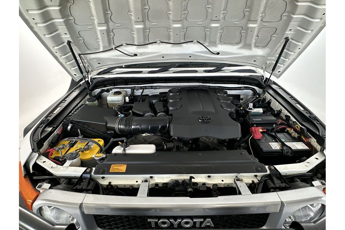 2012 Toyota FJ Cruiser GSJ15R