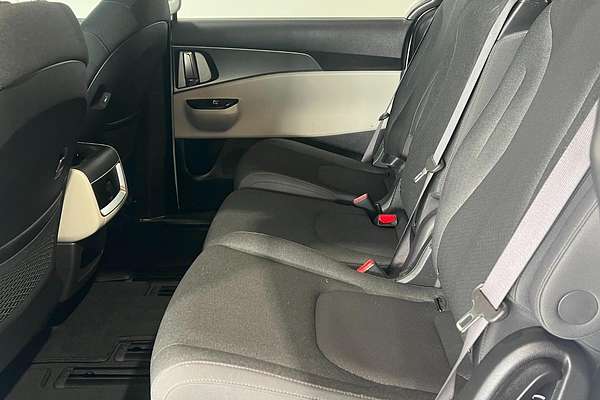 2023 Kia Carnival S KA4
