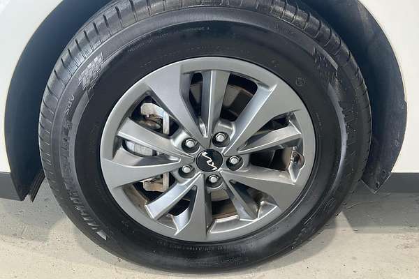 2023 Kia Carnival S KA4