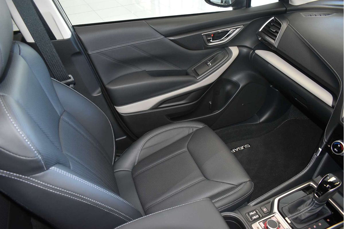 2025 Subaru Forester 2.5i Sport S5