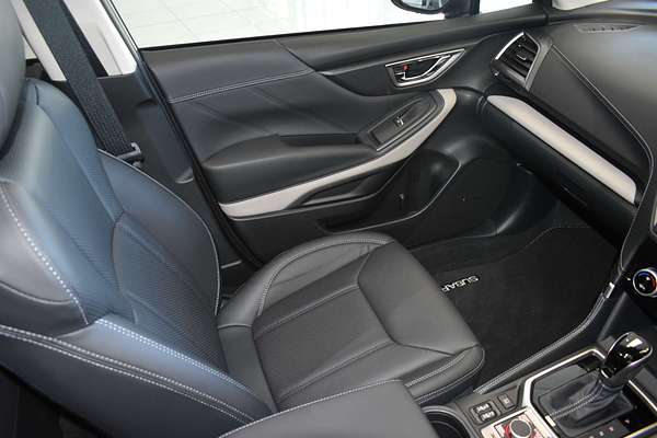 2025 Subaru Forester 2.5i Sport S5