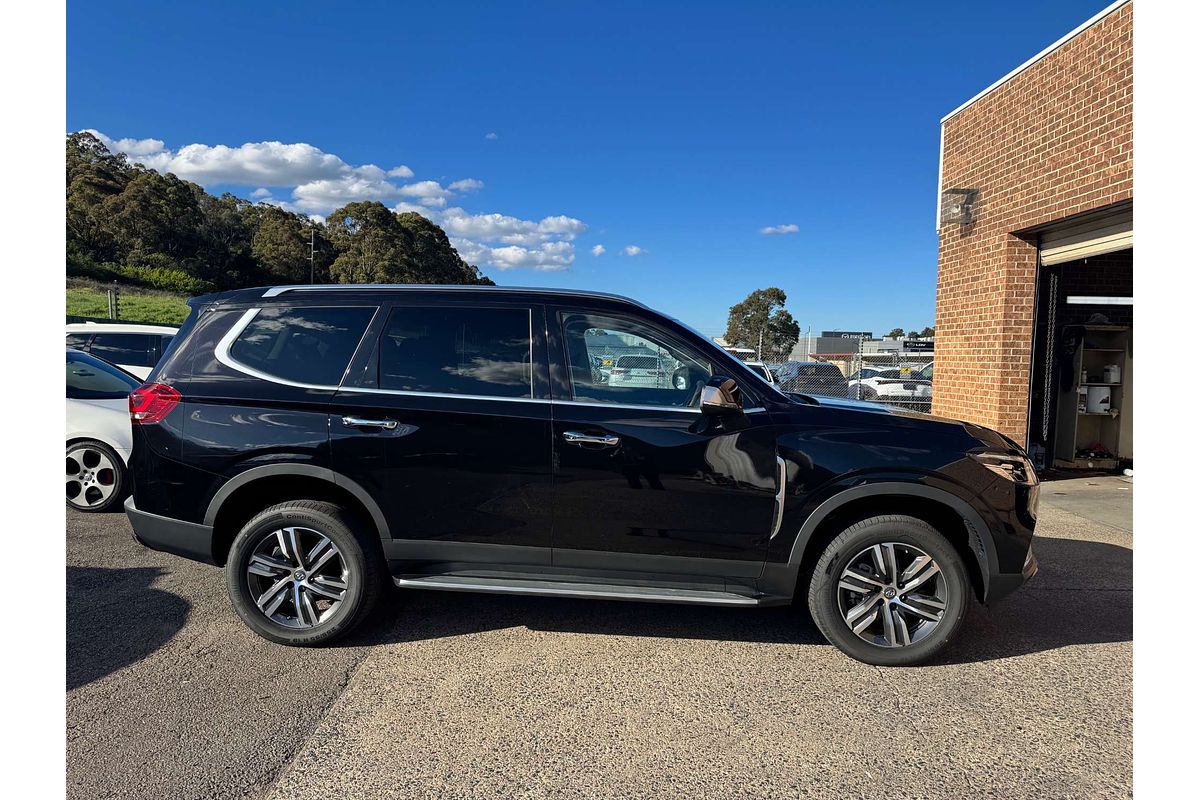 2024 LDV D90 Executive SV9A