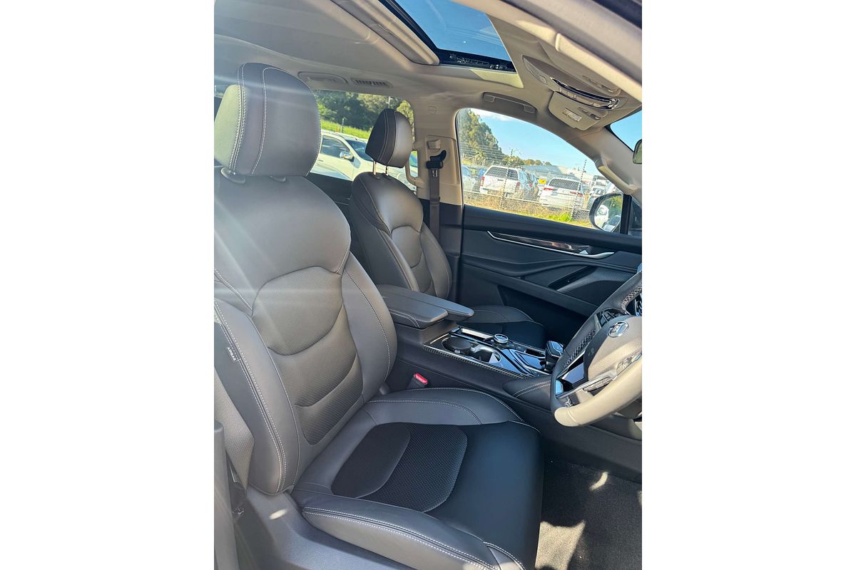 2024 LDV D90 Executive SV9A