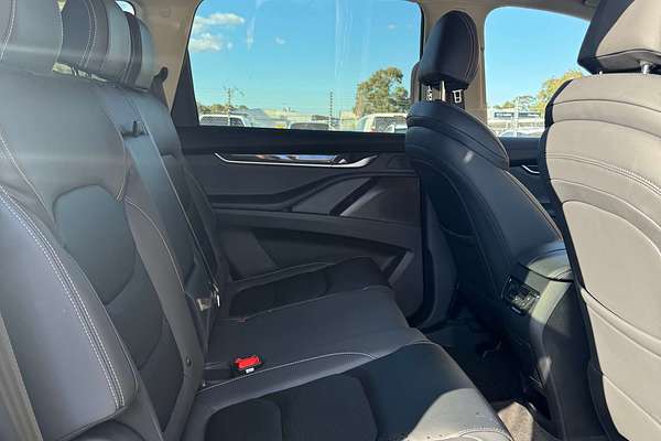 2024 LDV D90 Executive SV9A