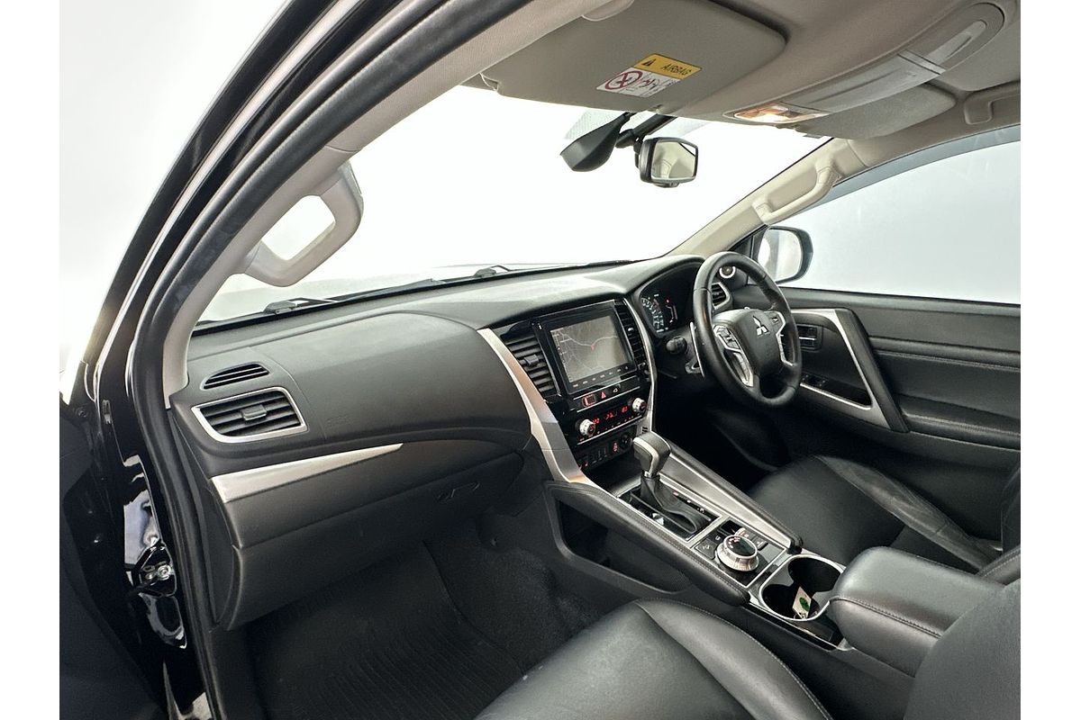 2022 Mitsubishi Pajero Sport GSR QF