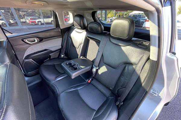 2021 Jeep Compass Launch Edition M6
