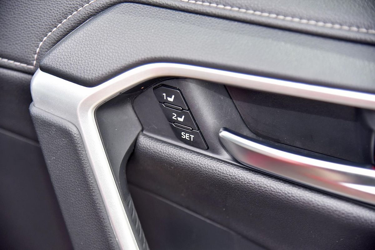2021 Toyota RAV4 Cruiser AXAH52R