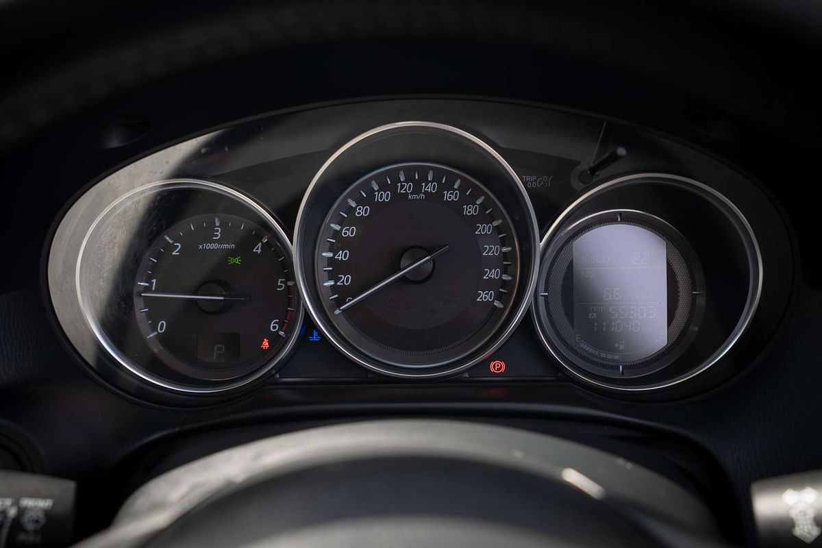 2015 Mazda CX-5 Grand Touring KE Series 2