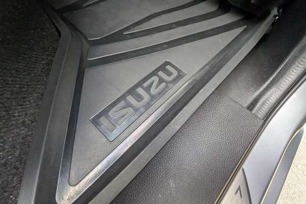 2024 Isuzu D-MAX LS-U+ 4X4