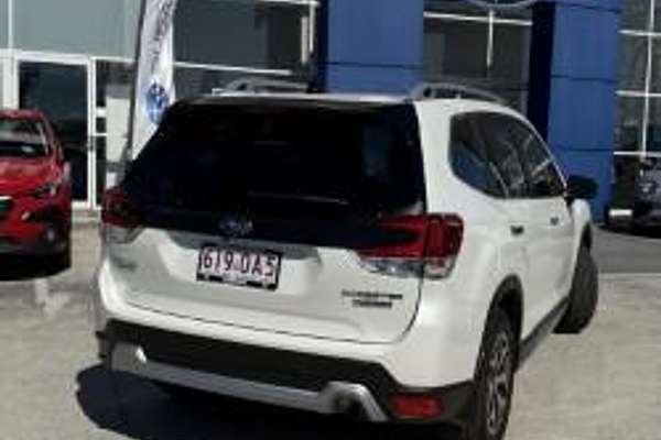 2025 Subaru Forester Hybrid L S5
