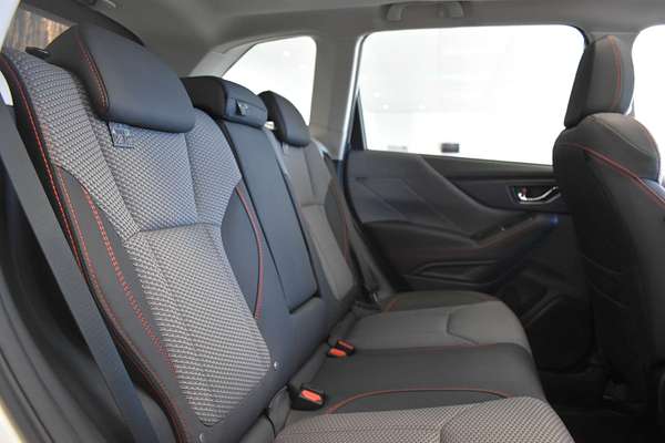 2024 Subaru Forester 2.5i Sport S5