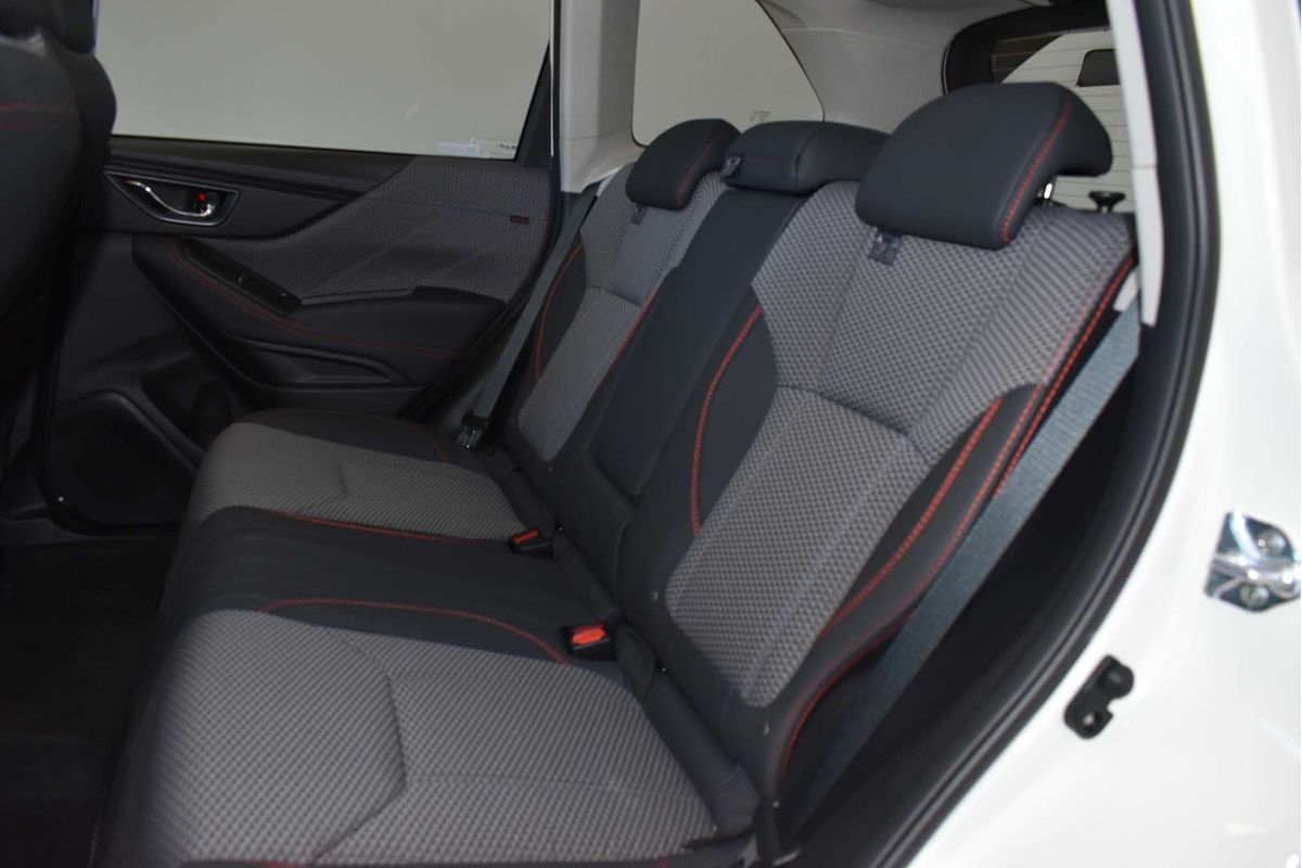 2024 Subaru Forester 2.5i Sport S5