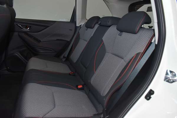 2024 Subaru Forester 2.5i Sport S5