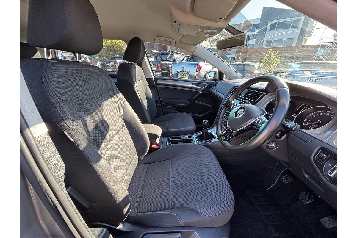 2014 Volkswagen Golf 90TSI Comfortline 7