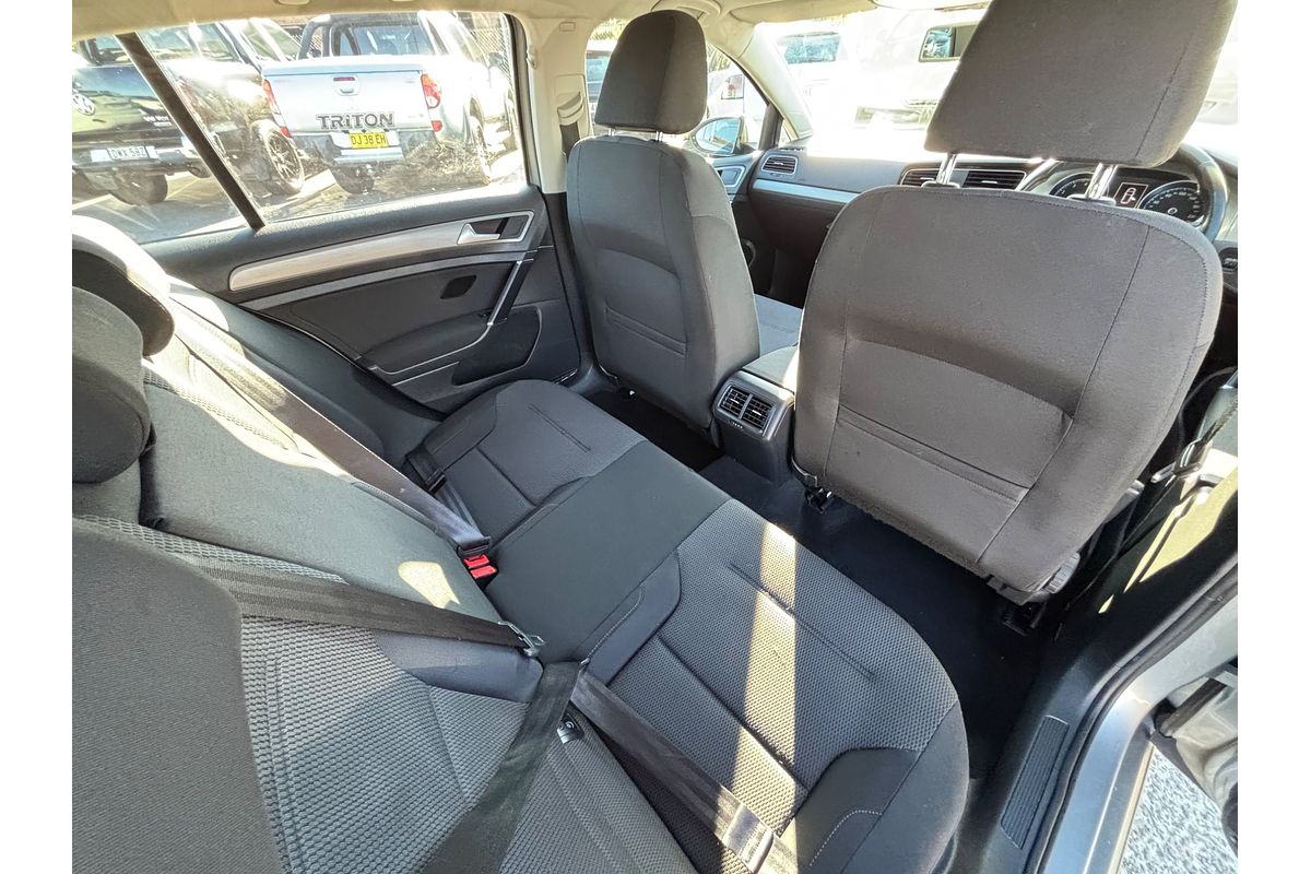2014 Volkswagen Golf 90TSI Comfortline 7