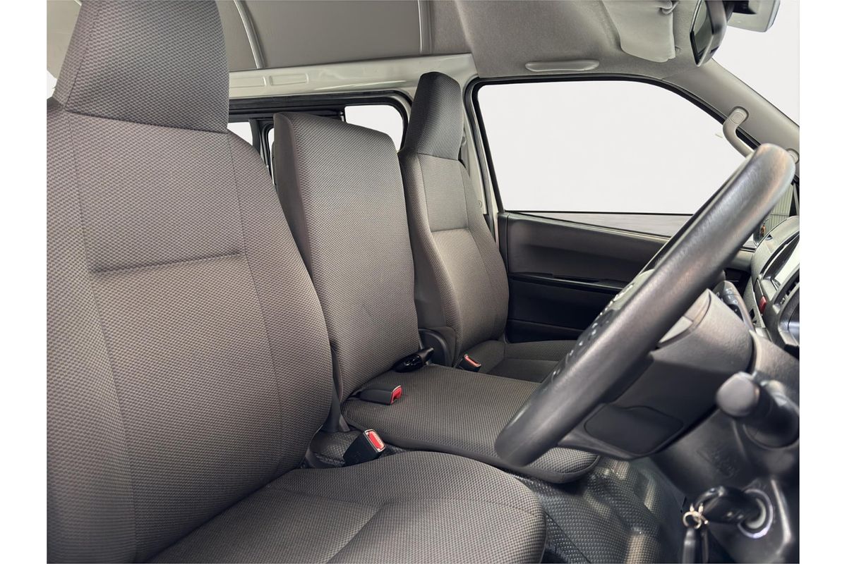 2020 Toyota Hiace Long DX