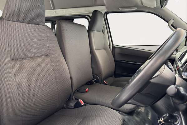 2020 Toyota Hiace Long DX