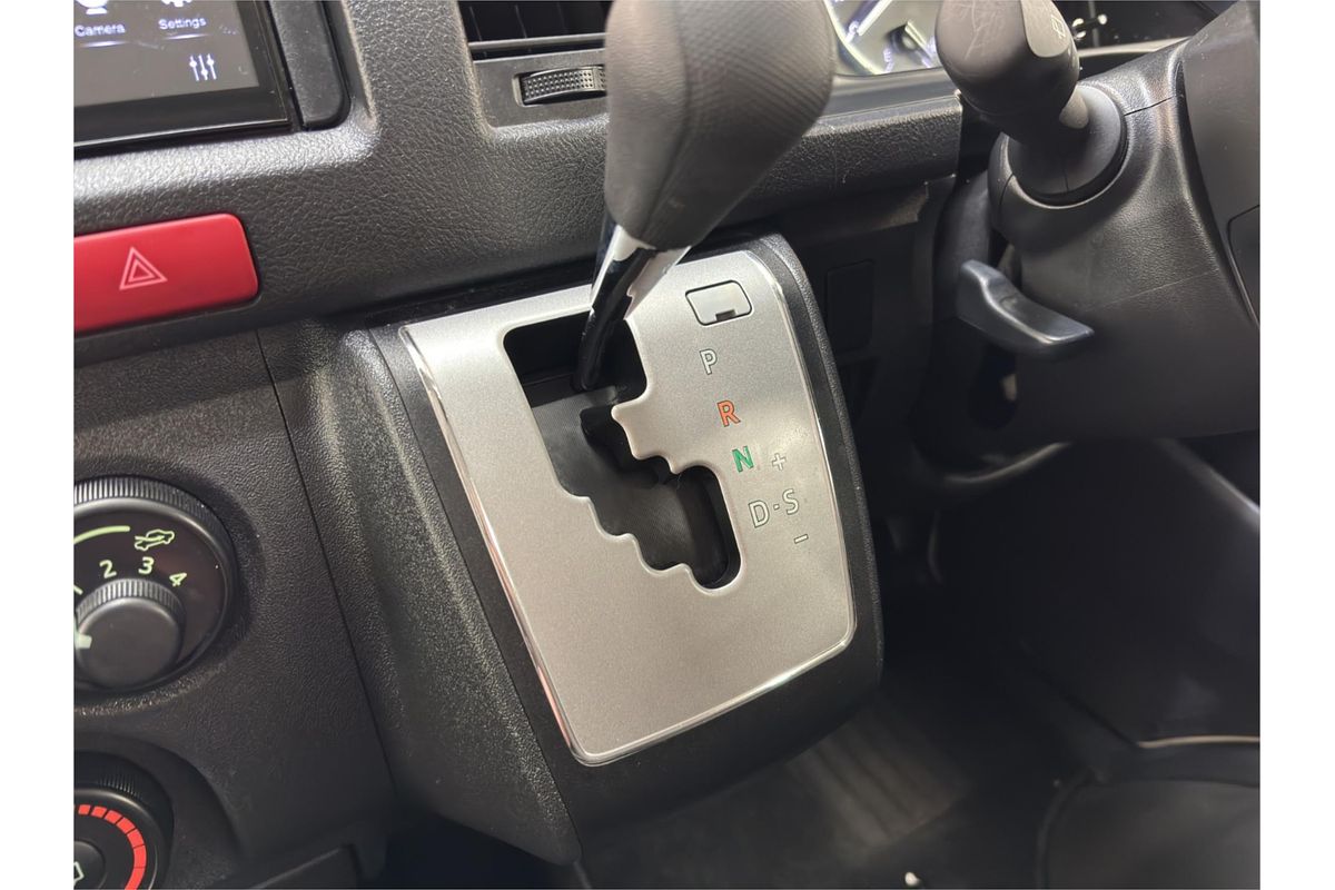 2020 Toyota Hiace Long DX