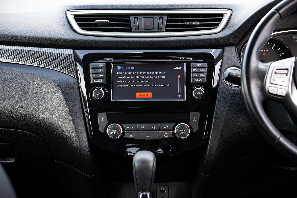 2017 Nissan X-TRAIL Ti T32