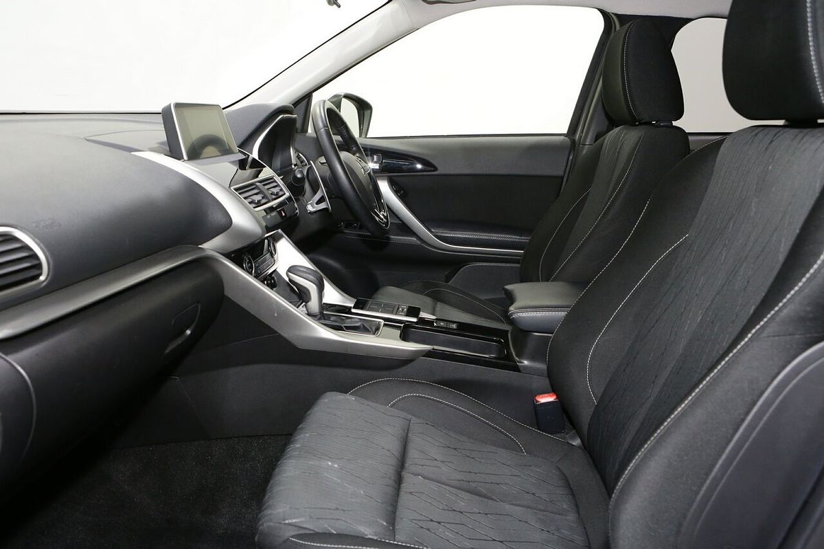 2018 Mitsubishi Eclipse Cross LS YA