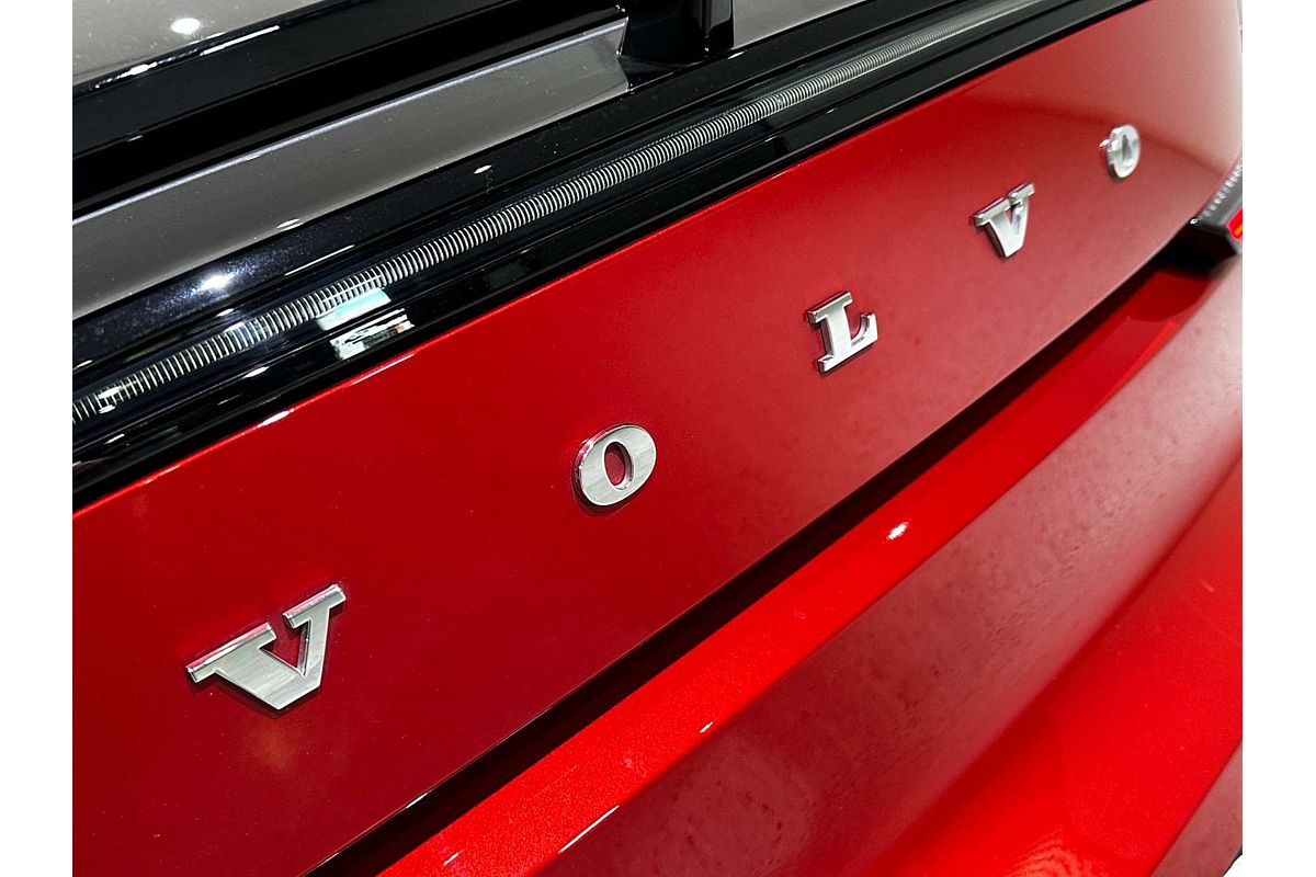 2022 Volvo C40 Recharge